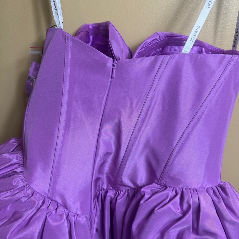 NWT Jovani Sweetheart Tiered Taffeta Short Dress lilac. Size 12 purple - Picture 11 of 12